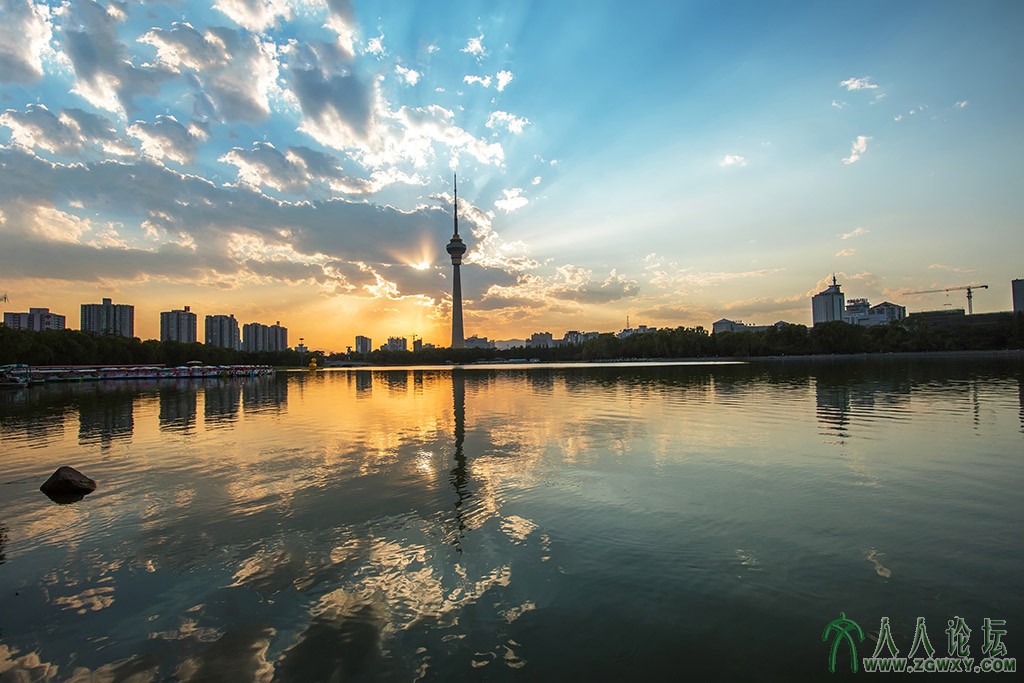 玉渊潭夜色 (3).jpg